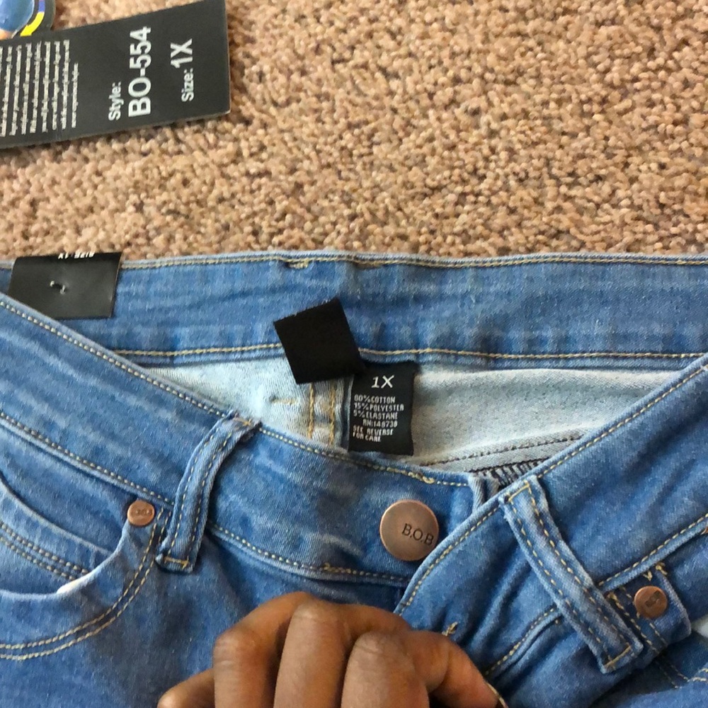 Jeans - Picture 3 of 3